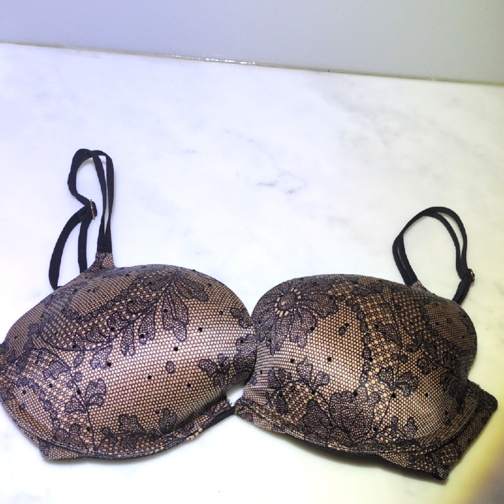 Victoria's Secret Very Sexy Push Up Bra